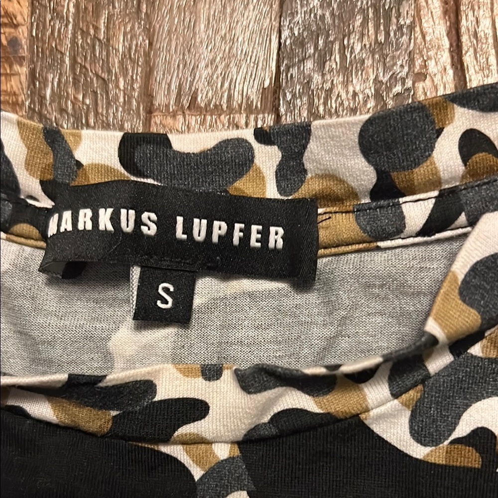 Chic Black And Brown Patterned Cropped Shirt - image 2